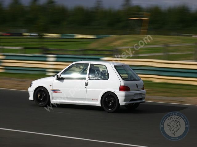 Peugeot 106