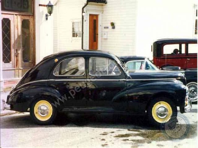 Peugeot 203