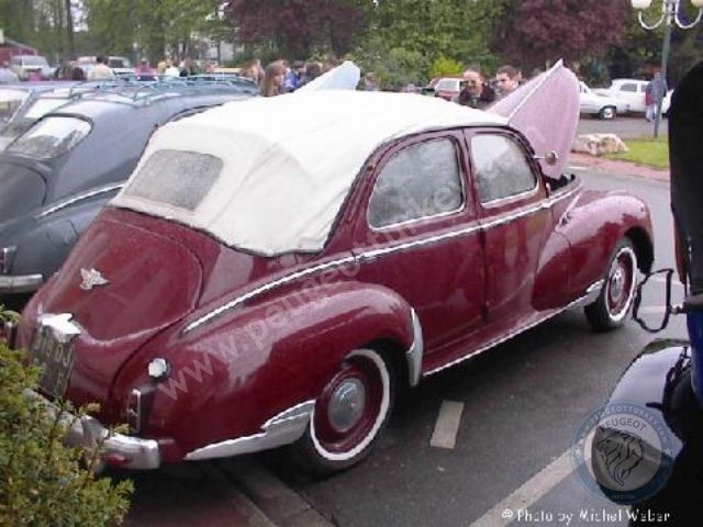 Peugeot 203