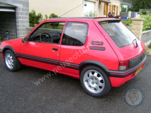 Peugeot 205