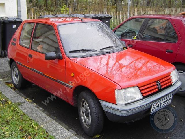 Peugeot 205