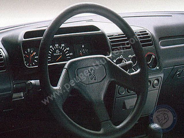 Peugeot 205