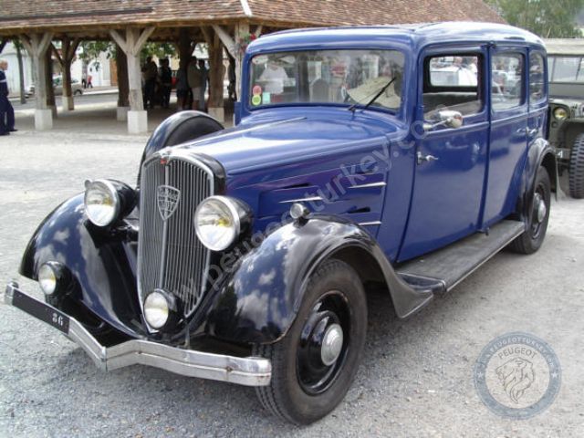 Peugeot 301