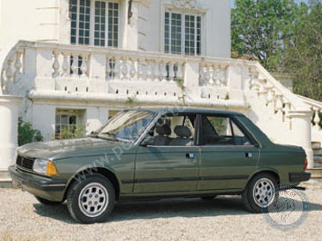 Peugeot 305