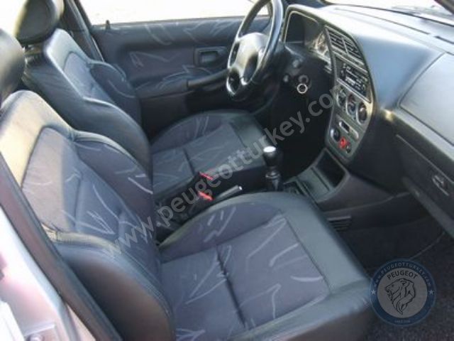Peugeot 306