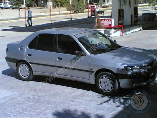 Peugeot 306