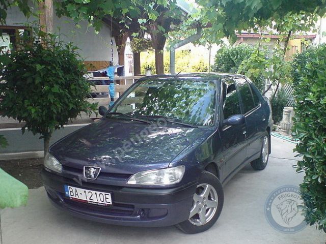 Peugeot 306