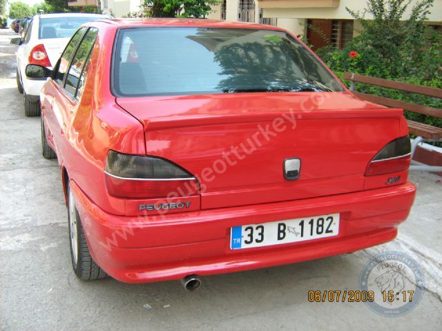 Peugeot 306