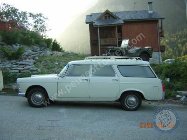 Peugeot 404