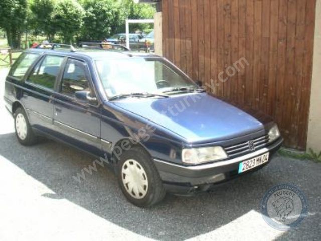 Peugeot 405