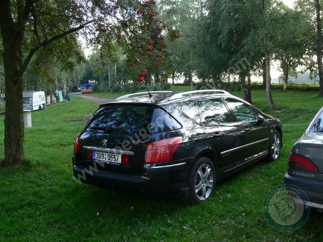 Peugeot 407