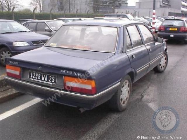 Peugeot 505