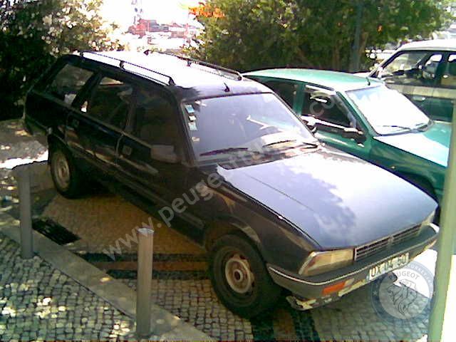 Peugeot 505