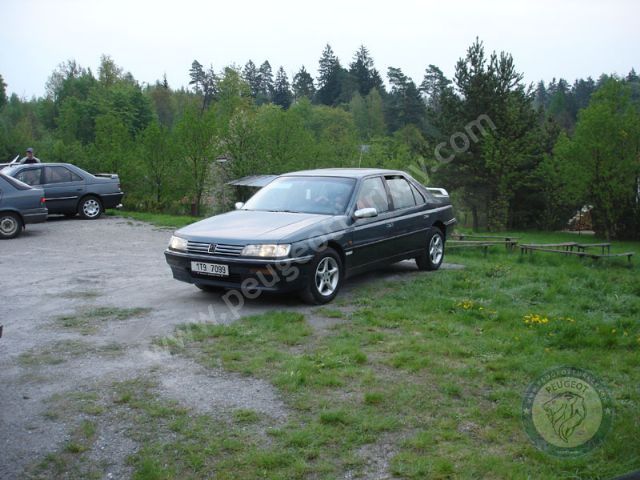 Peugeot 605