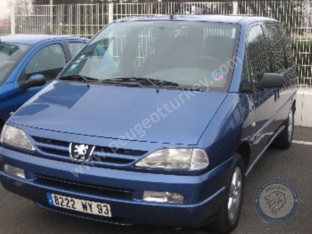 Peugeot 806