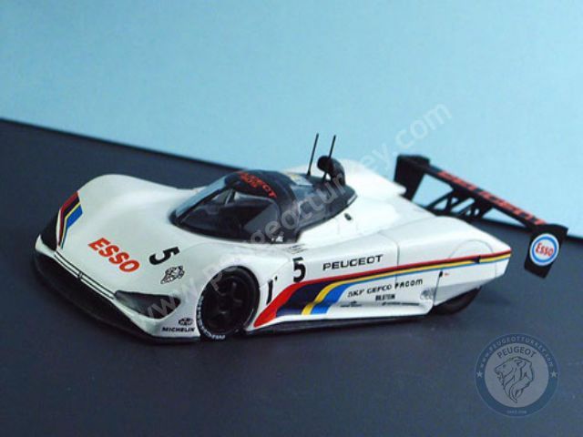 Peugeot 905