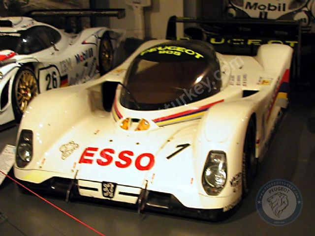 Peugeot 905